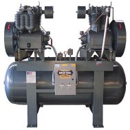 Compresor Duplex Lubricado a Presión Saylor-Beall 15 HP Mundo Latinoamérica | Tanque de dos etapas de 240 galones | 460 voltios trifásico | X-PL-451524-460-3